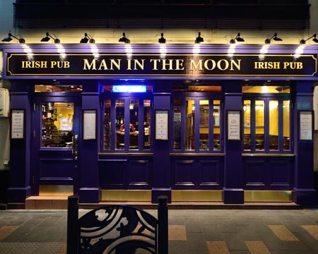 Man in the Moon Gion Pub exterior