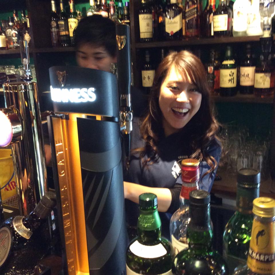 pub staff in Tokyo