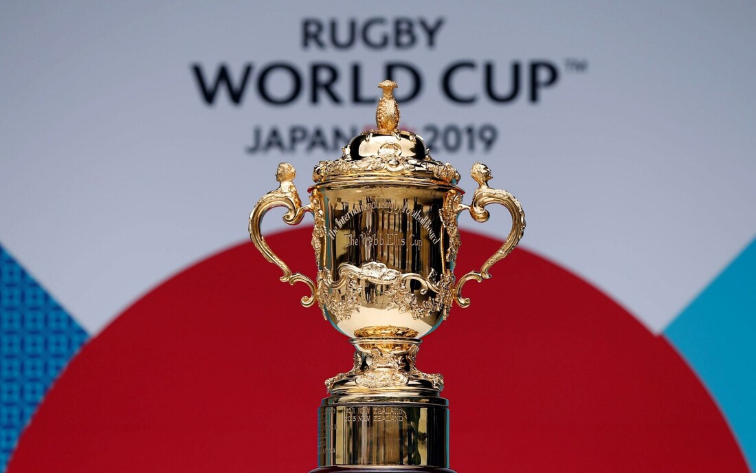 Picture of the Rugby World Cup trophy